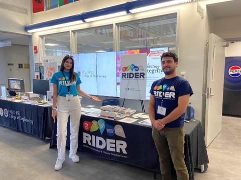 RIDER Exhibition table